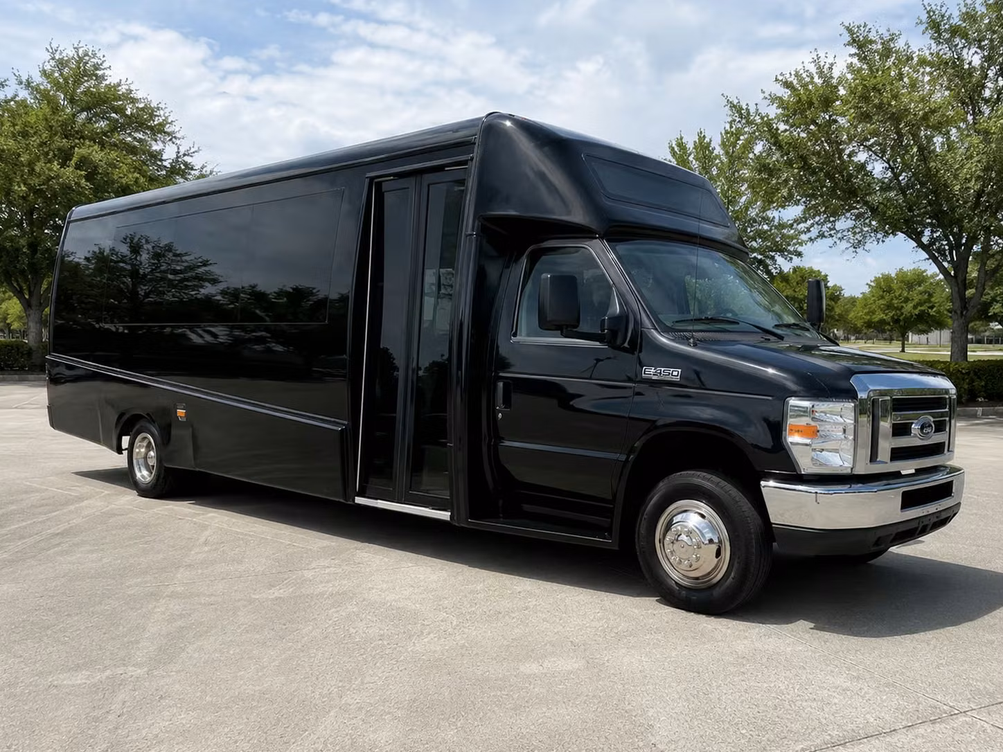 18 passenger minibus