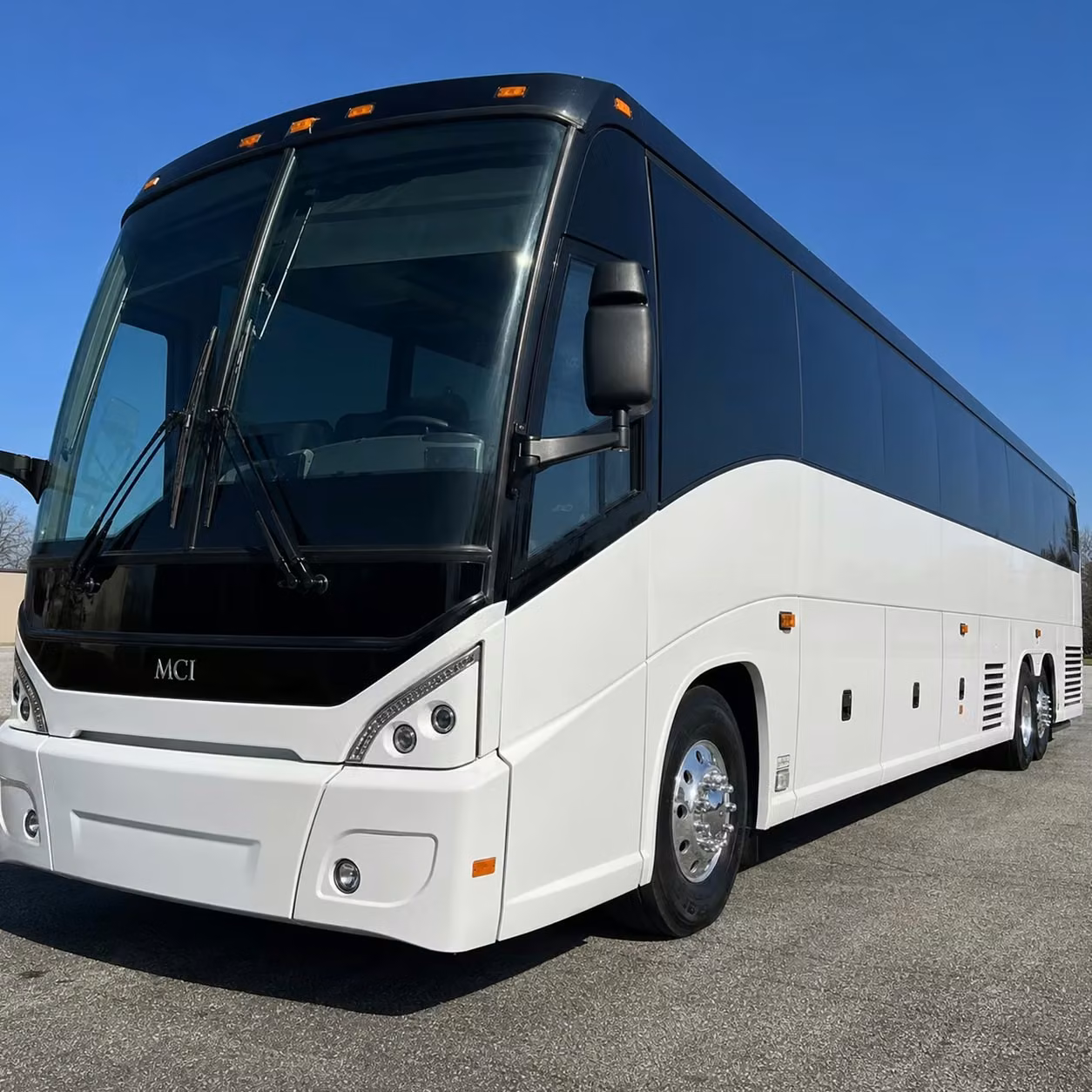 get a group to jfk or laguardia without juggling multiple cars