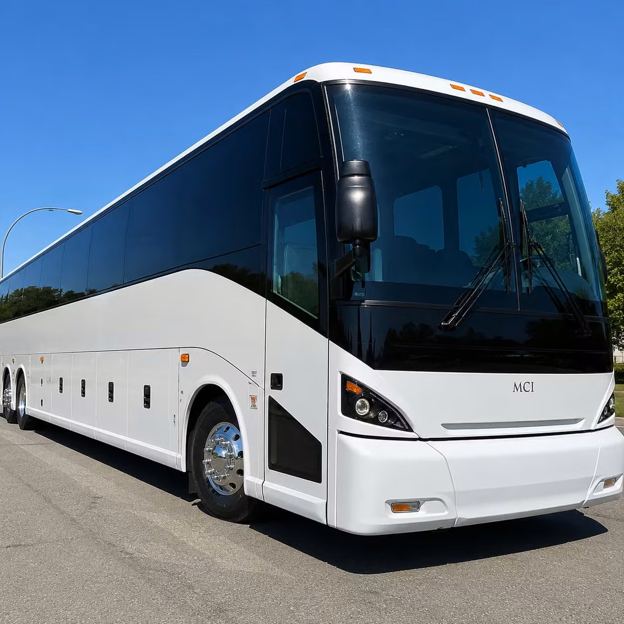 need early morning or late night airport pickups a bus in the network has you covered