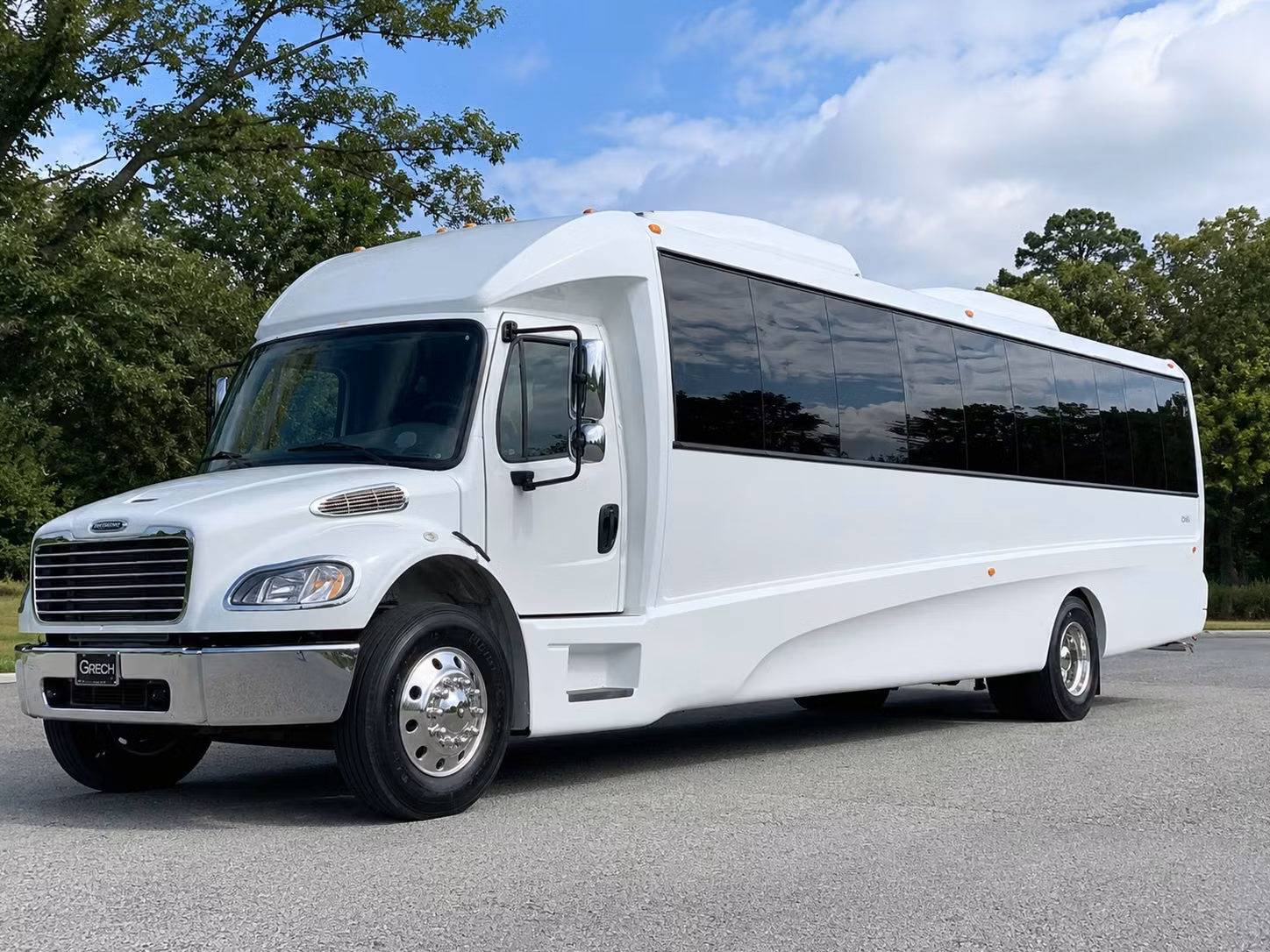 party buses for passaic prom night that keep the energy going all night long